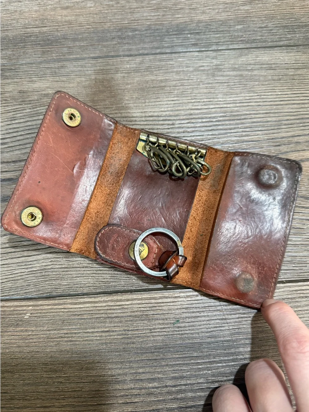 Vintage Il Bisonte Brown Leather Key Case Wallet Distressed Patina Made In Italy